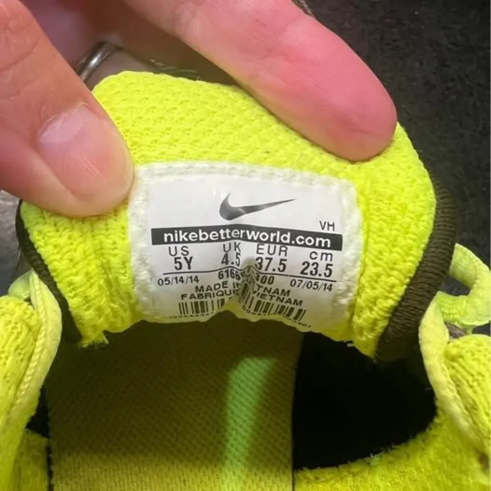 Boys Nike - 5 - Dual Fusion